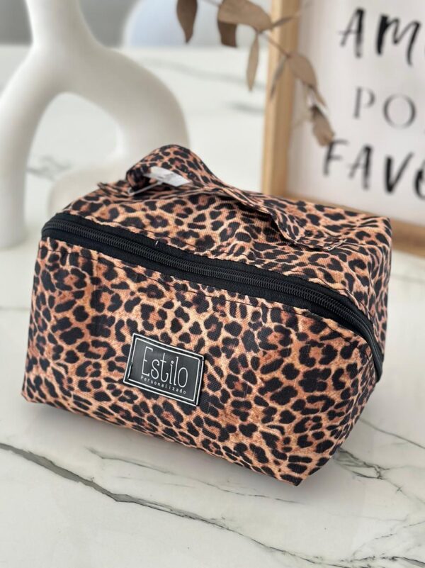 Neceser Viral Leopardo