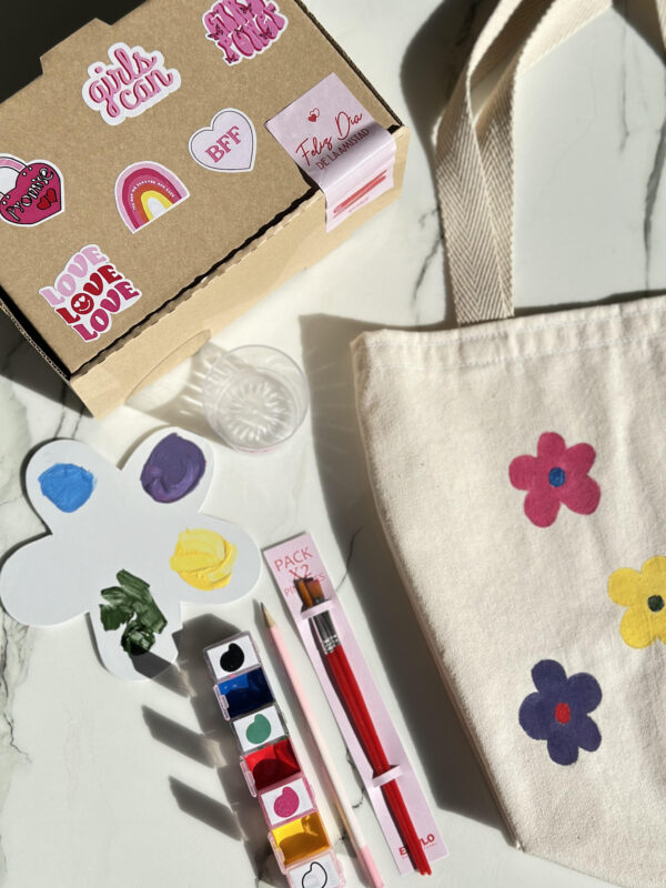 Box TOTE BAG (Amigas & Pinturas) - Imagen 10