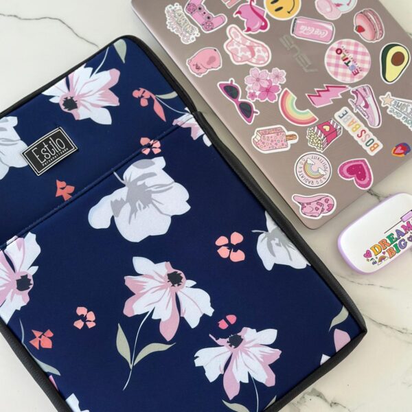 Porta Notebook Praga (Estampa Magnolia)
