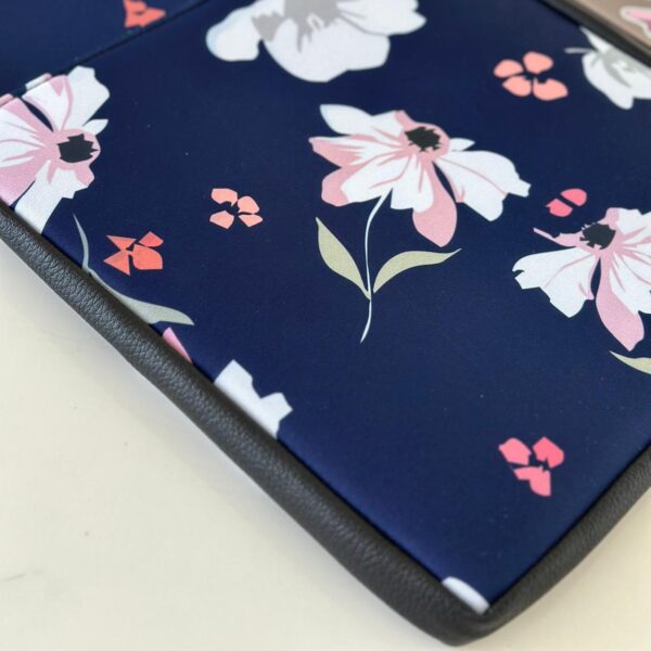 Porta Notebook Praga (Estampa Magnolia) - Imagen 2