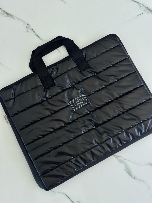 Porta Notebook Matelasse Negra - Imagen 3