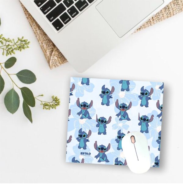 Mouse Pad Stitch (fondo flores)