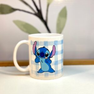Taza Stitch fondo cuadritos