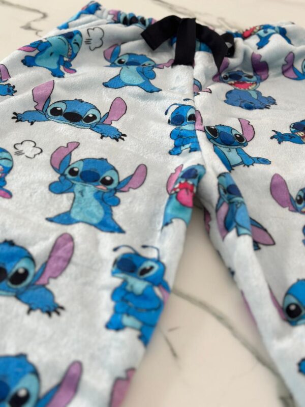 Polar Pants Stitch - Imagen 5