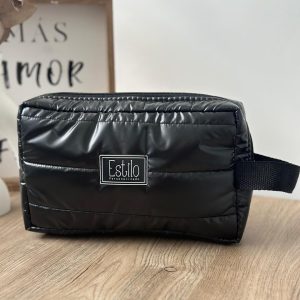 Cartuchera Max Matelasse Negra